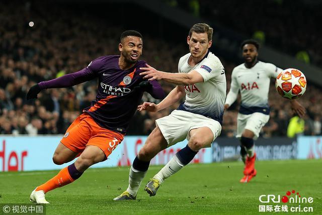 球童助萨巴对大坂直美实现复仇，网友：日本人最憋屈失利诞生了（球童判罚引争议，萨巴复仇大坂直美，网友：这场失利太憋屈）