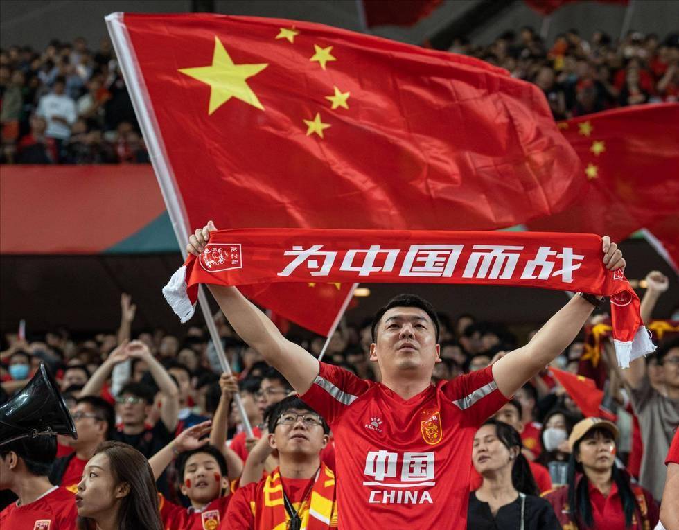 蒋圣龙：理解球迷的失望；末轮踢好自己的比赛（蒋圣龙：理解球迷失落，末轮专注打好自己的比赛）