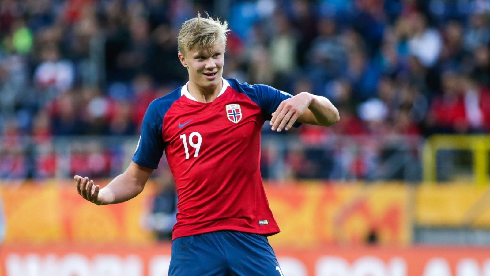 维罗纳vs帕尔马：加利亚尔迪尼、焦瓦内首发，库特罗内、马特奥-佩莱格里诺出战（维罗纳对阵帕尔马：加利亚尔迪尼、焦瓦内首发，库特罗内与马特奥-佩莱格里诺登场）