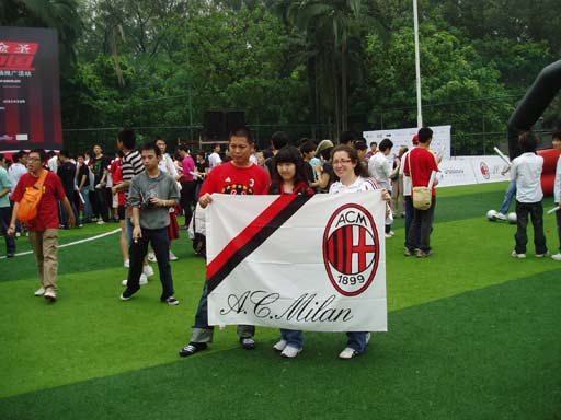 从漏头就秒变路边一条？（发际线一露，瞬间像路边款？）