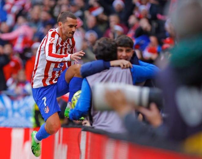 看国米的球也就从11／12赛季开始，最开始一直用...（我从11／12赛季才开始看国米，最初一直用...）