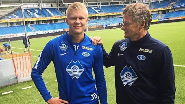 球员时期索尔斯克亚是什么水平，在曼联地位高不高？