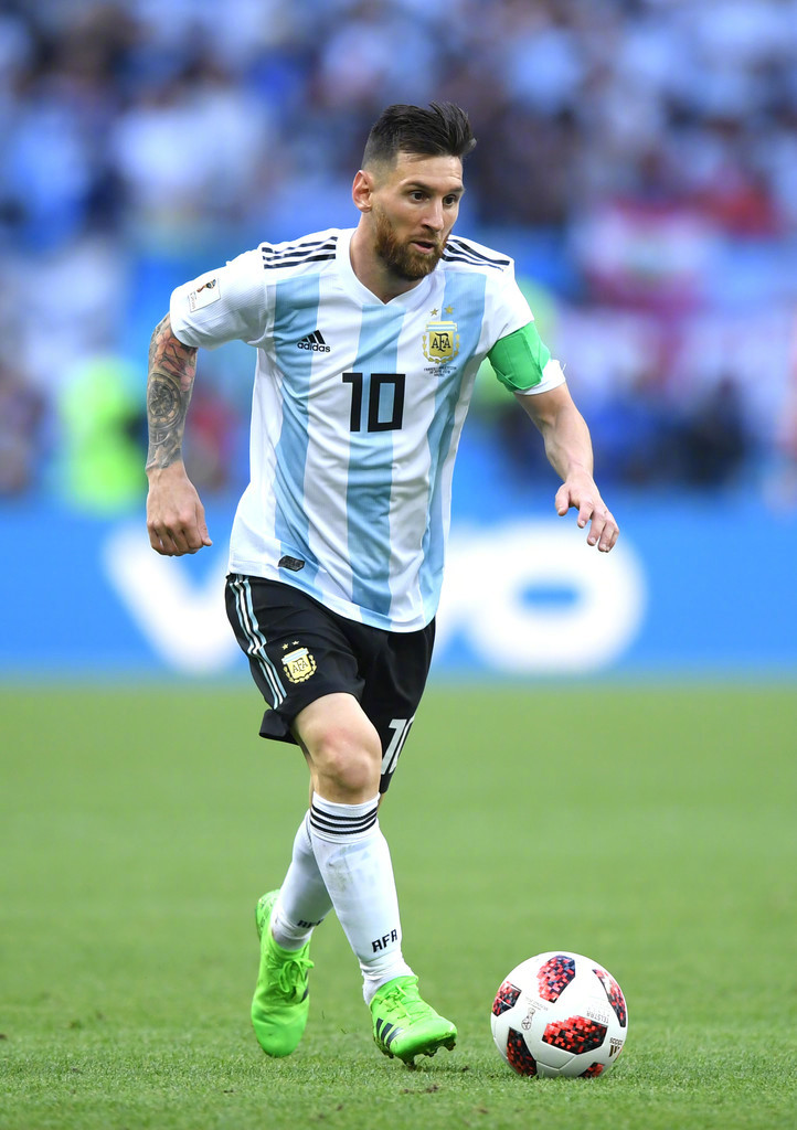 心中充满万分不舍 费雷罗回应与阿卡结束合作（难掩不舍，费雷罗回应与阿卡结束合作）