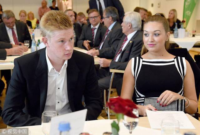 没几场机会了！斯洛特再丢“保命局”，高层对他不信任值提升